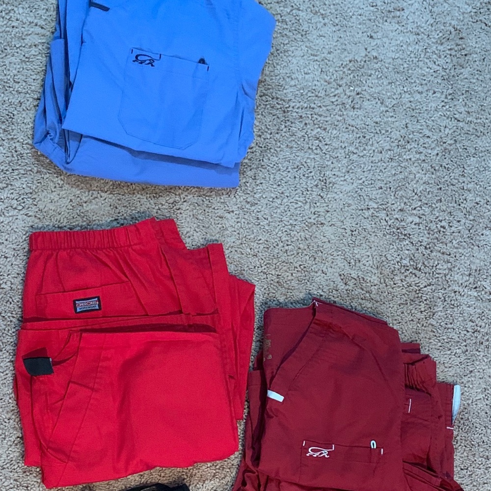 3 pairs of medium women’s scrubs